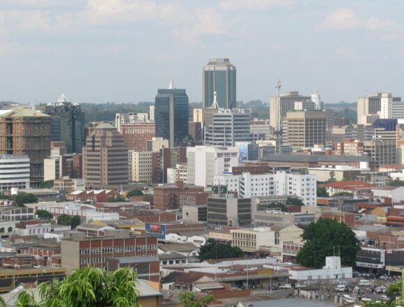 zimbabue_538942345 President Mnangagwa officially opens Trabablas Interchange